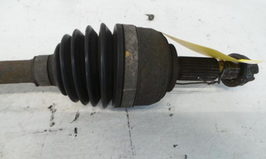 Renault Clio III 3 BJ 06 Antriebswelle Gelenkwelle vorn links 1,2 55kw D4FD740